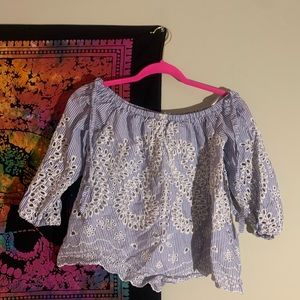 💙Express off the shoulder top💙